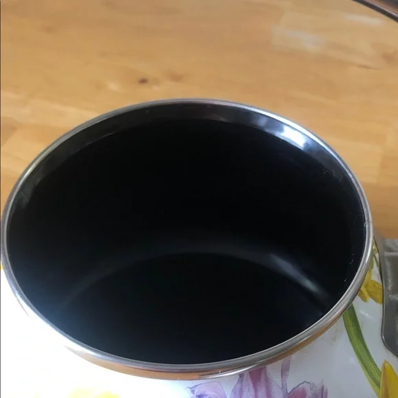 PIONEER Multicolor spring Floral Enamel Tea Kettle - Picture 5 of 11